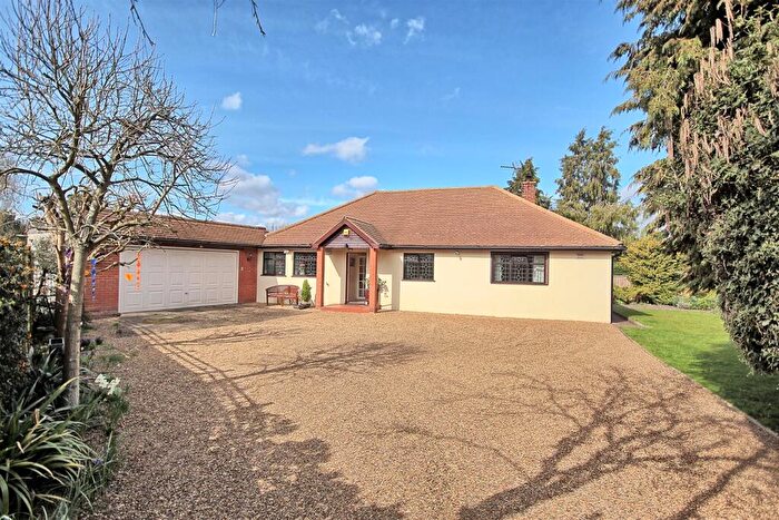 3 Bedroom Detached Bungalow For Sale In Great Amwell, Ware, SG12