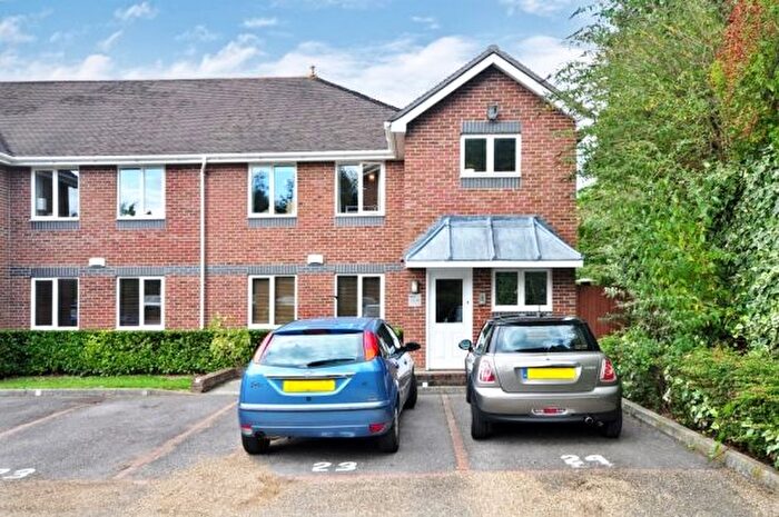 2 Bedroom Property To Rent In Stoneacre Court, Maidstone, ME15