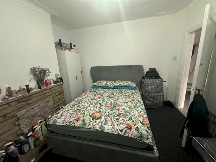 3 Bedroom Terraced House To Rent In Birchdale Gardens, Romford, RM6