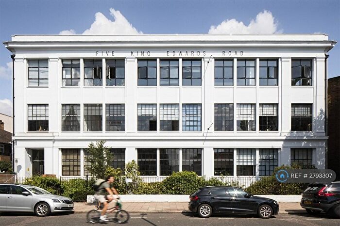 2 Bedroom Flat To Rent In King Edward's Road, London, E9