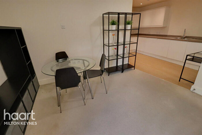 2 Bedroom Apartment To Rent In Charter House, Avebury Boulevard, Milton Keynes, MK9