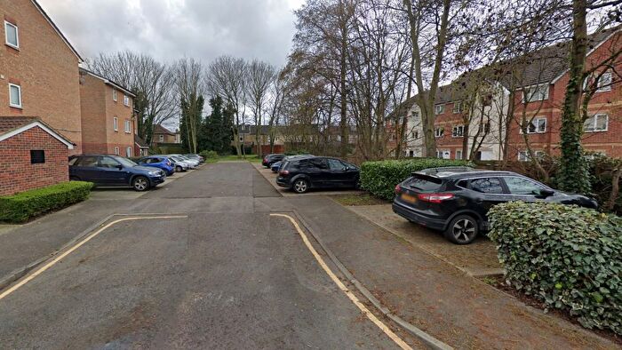 1 Bedroom Flat To Rent In Fenman Gardens, Goodmayes, Ilford, IG3