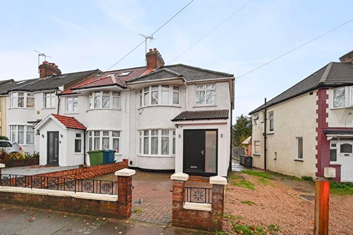 4 Bedroom End Terrace House For Sale In Abercorn Crescent, Harrow, HA2