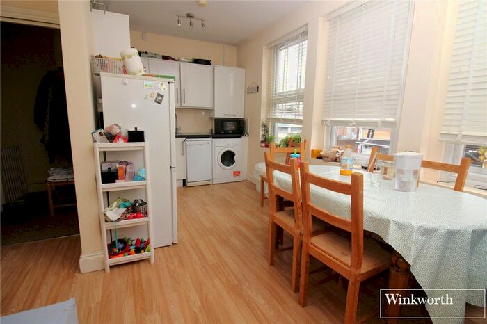 1 Bedroom Maisonette To Rent In Shenley Road, Borehamwood, Hertfordshire, WD6