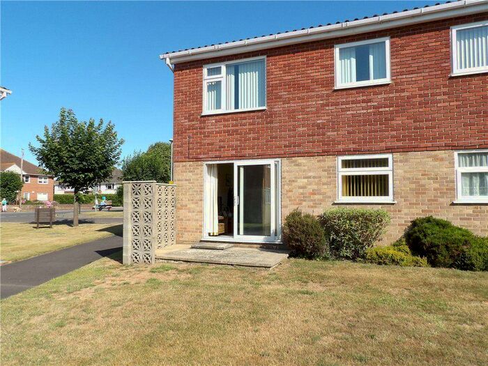 2 Bedroom Apartment To Rent In Waterford Road, Highcliffe, Christchurch, BH23