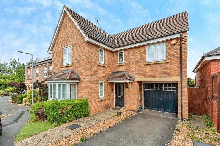 4 Bedroom Semi Detached House For Sale In Patenall Way, Higham Ferrers, Rushden, NN10