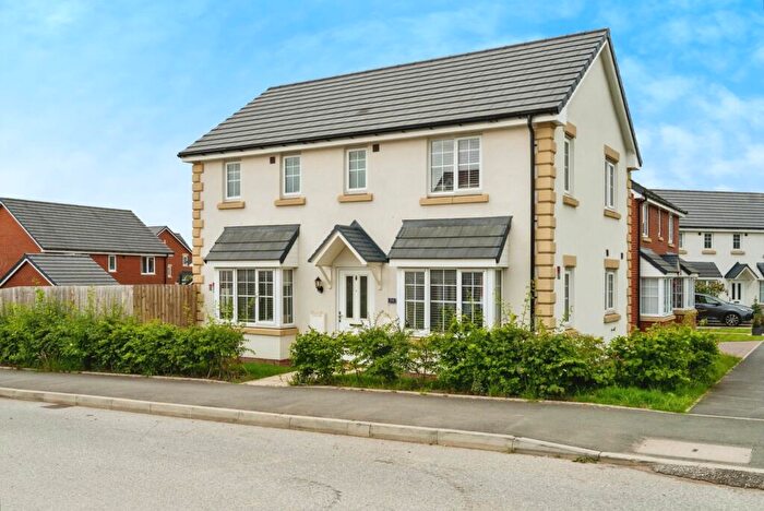 3 Bedroom Detached House For Sale In Chequerbent Green, Bolton, Lancashire, BL5