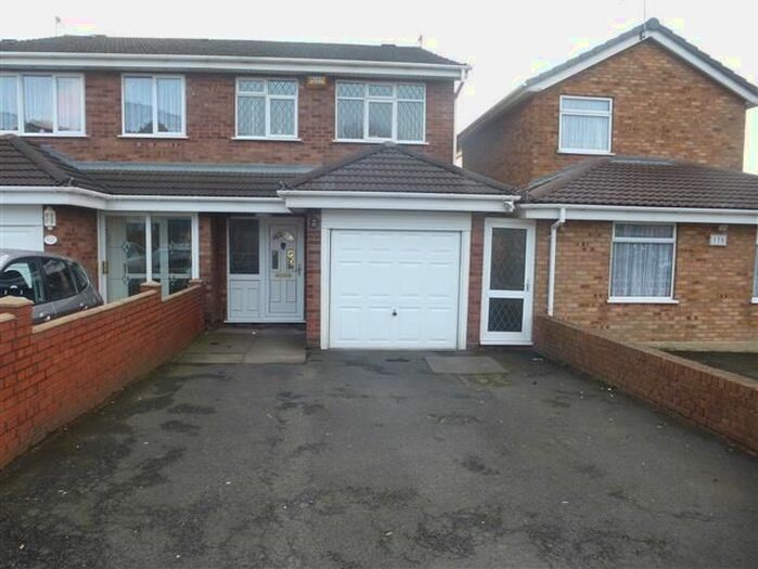 3 Bedroom Semi-Detached House To Rent In Cradley Road, Netherton, Dudley, DY2
