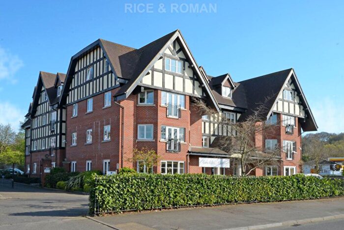 2 Bedroom Retirement Property For Sale In Hinchley Manor, Hinchley Wood, KT10