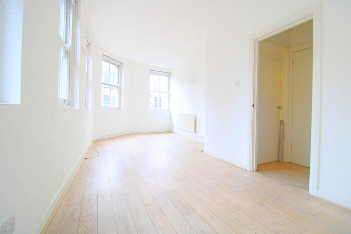 1 Bedroom Flat To Rent In Old Street, London, EC1