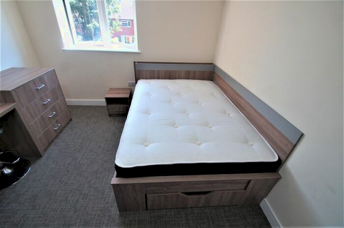 Studio To Rent In Clay Lane, Coventry, CV2