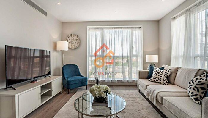 2 Bedroom Flat To Rent In Circus Apartments, Westferry Circus, London, E14