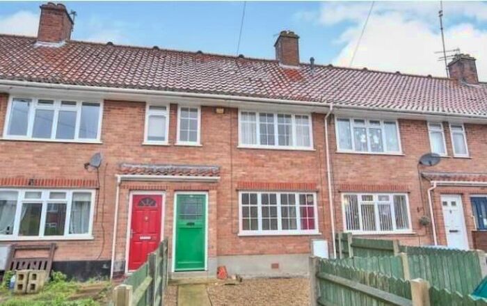 2 Bedroom Property To Rent In Horning Close, Norwich, NR5