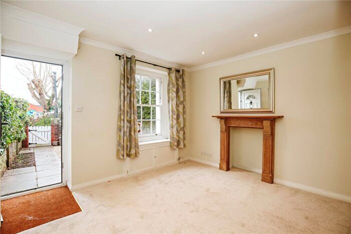 2 Bedroom Terraced House To Rent In Highland Place, Clifton, Bristol, BS8