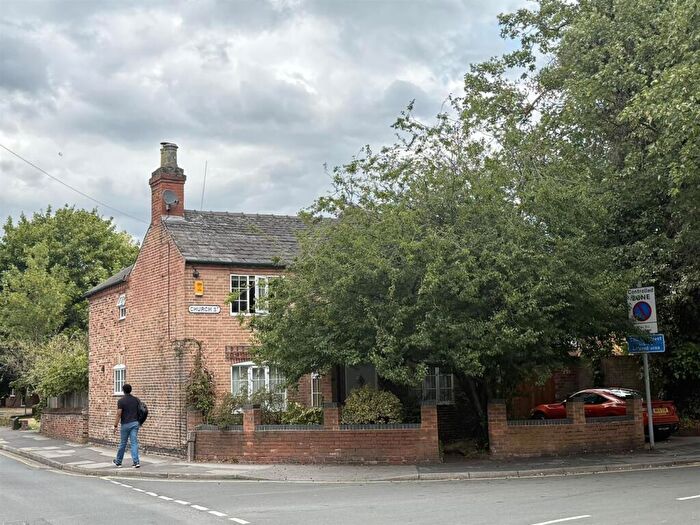 4 Bedroom Cottage To Rent In Gregory Street, Nottingham, NG7