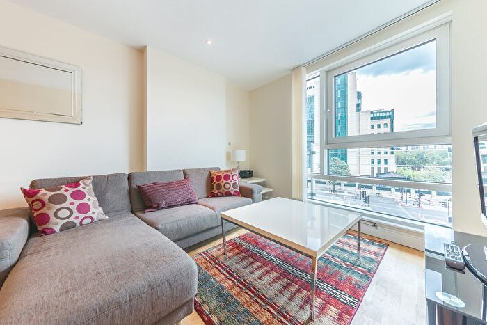 1 Bedroom Flat To Rent In Anchor House, St. George Wharf, Vauxhall, London, SW8
