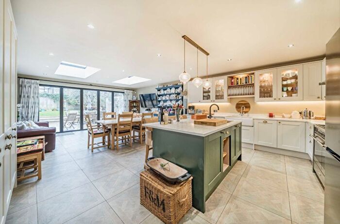 5 Bedroom Semi Detached House To Rent In Lewin Road, Streatham, SW16