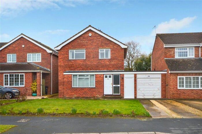 3 Bedroom Property To Rent In Bryanston Way, Swindon, SN3