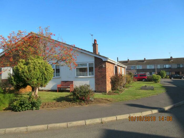 2 Bedroom Bungalow To Rent In Lutterworth, Leicestershire, LE17