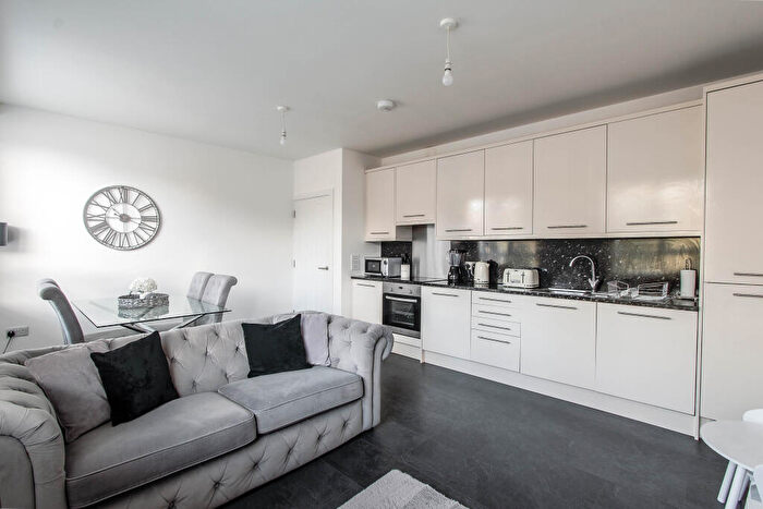 2 Bedroom Apartment To Rent In Court Ash, Yeovil, BA20