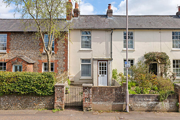 2 Bedroom Terraced House For Sale In Whyke Road, Chichester, PO19