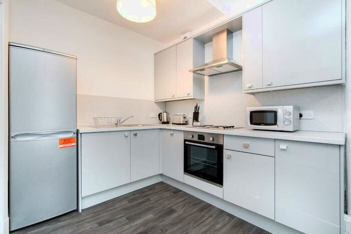 2 Bedroom Flat To Rent In Ritchie Place, Polwarth, Edinburgh, EH11