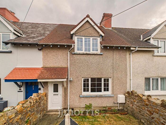 3 Bedroom Terraced House For Sale In Harbour Village, Goodwick, SA64