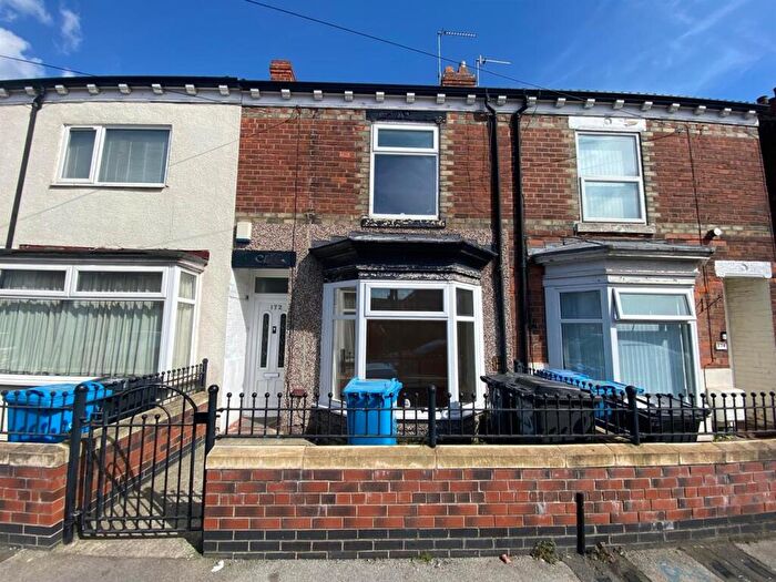 2 Bedroom House For Sale In De La Pole Avenue, Hull, HU3