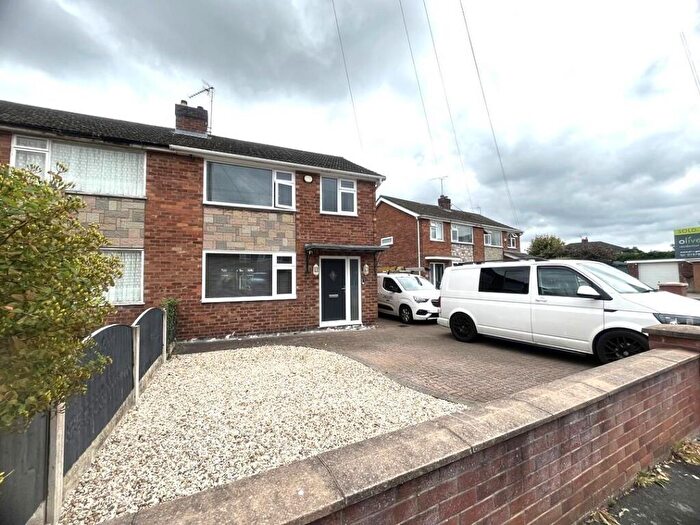 3 Bedroom Semi-Detached House For Sale In Gele Avenue, Gwersyllt, Wrexham, LL11