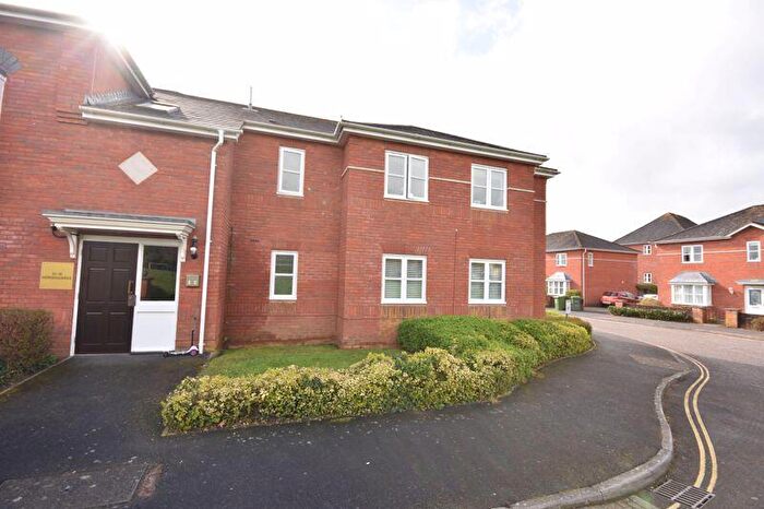 2 Bedroom Flat To Rent In Horseguards, Exeter, EX4