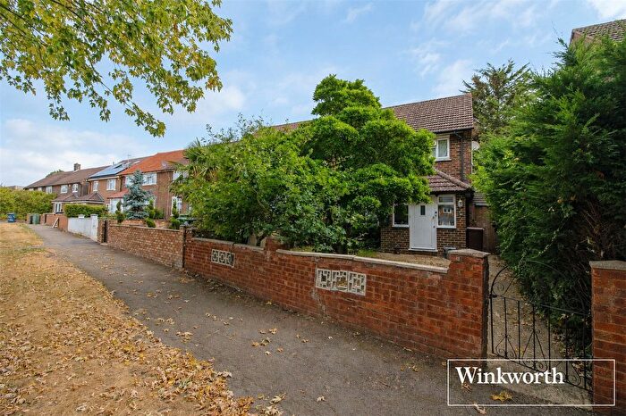 3 Bedroom Semi-Detached House For Sale In Stanborough Avenue, Borehamwood, Hertfordshire, WD6