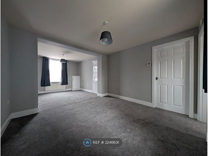 2 Bedroom Terraced House To Rent In Victoria Road, Walton-Le-Dale, Preston, PR5