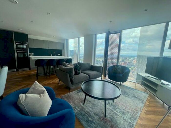 2 Bedroom Apartment To Rent In South Tower, Deansgate Square, M15