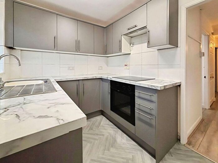 2 Bedroom Flat To Rent In London Road, Swanley, BR8