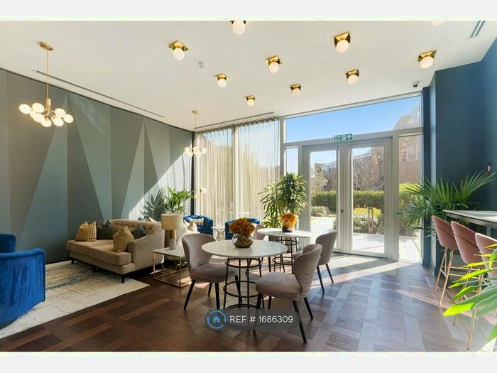 1 Bedroom Flat To Rent In Gauging Square, London, E1W