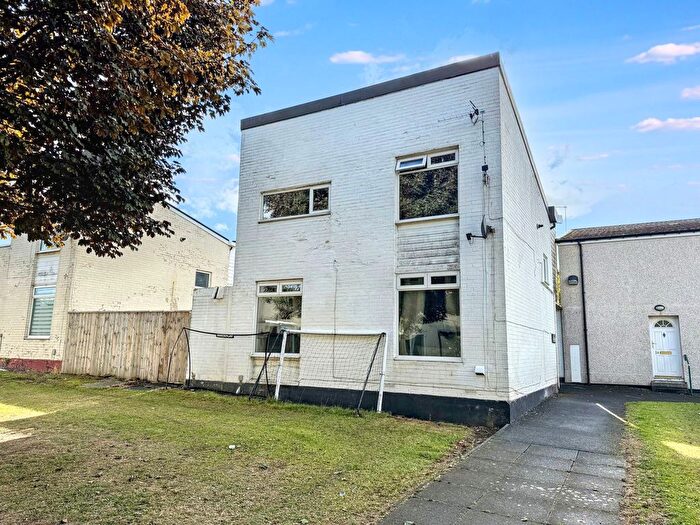3 Bedroom Detached House For Sale In Westmorland Rise, Peterlee, SR8