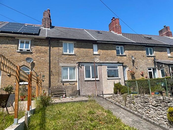 2 Bedroom Cottage For Sale In Moorswater, Liskeard, PL14