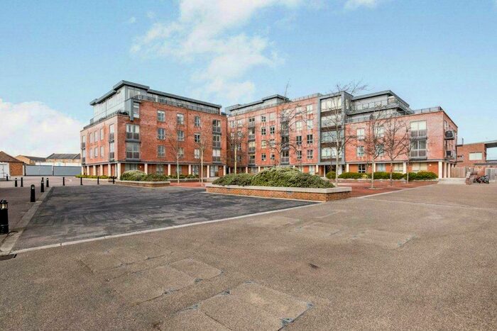 1 Bedroom Apartment To Rent In Galleon Place, Weevil Lane, PO12