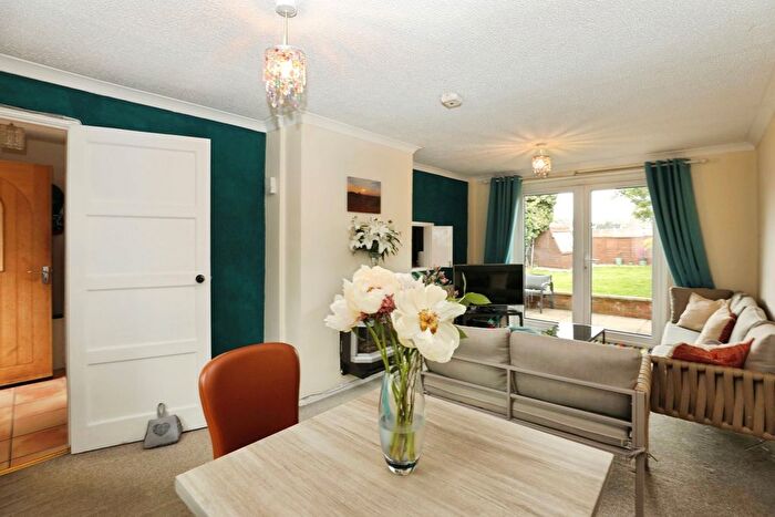 3 Bedroom Terraced House For Sale In Yarnolds, Shurdington, Cheltenham, GL51