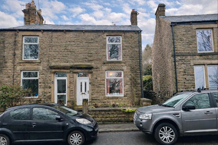 3 Bedroom End Of Terrace House For Sale In High Lea Road, New Mills, High Peak, SK22