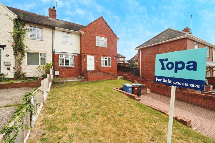 3 Bedroom Semi-Detached House For Sale In Lime Crescent, Mansfield, NG20