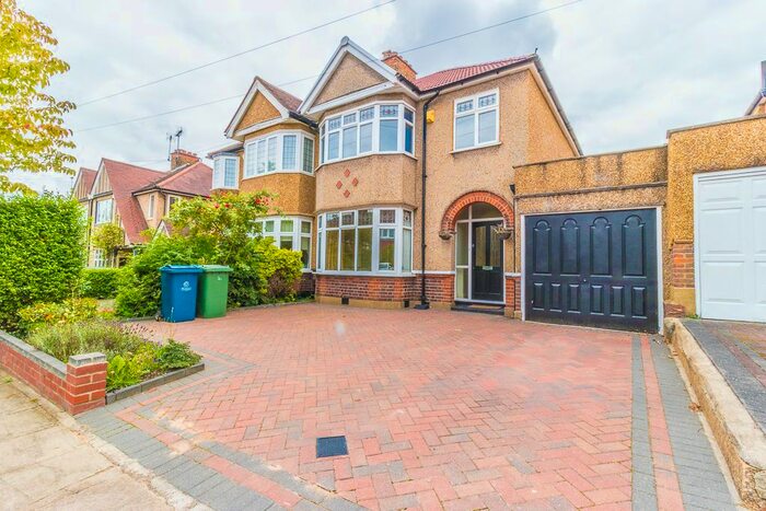 3 Bedroom Semi-Detached House To Rent In Mount Drive, Harrow, Greater London, HA2
