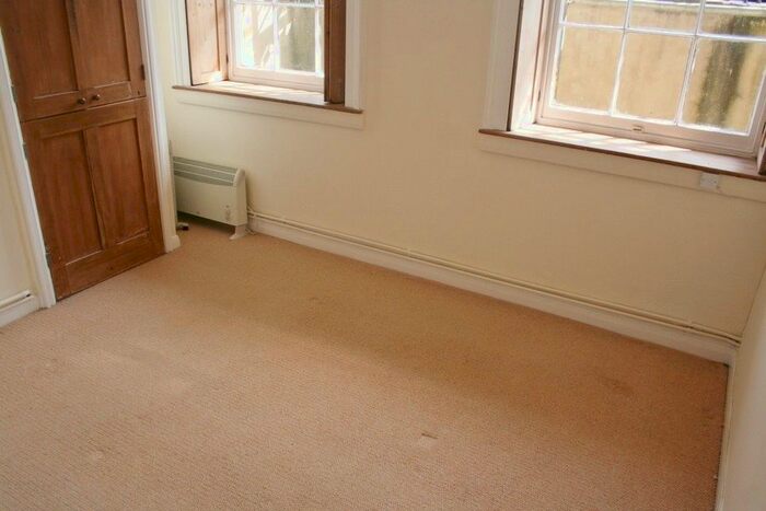 1 Bedroom Flat To Rent In Lansdown Place, Cheltenham, GL50