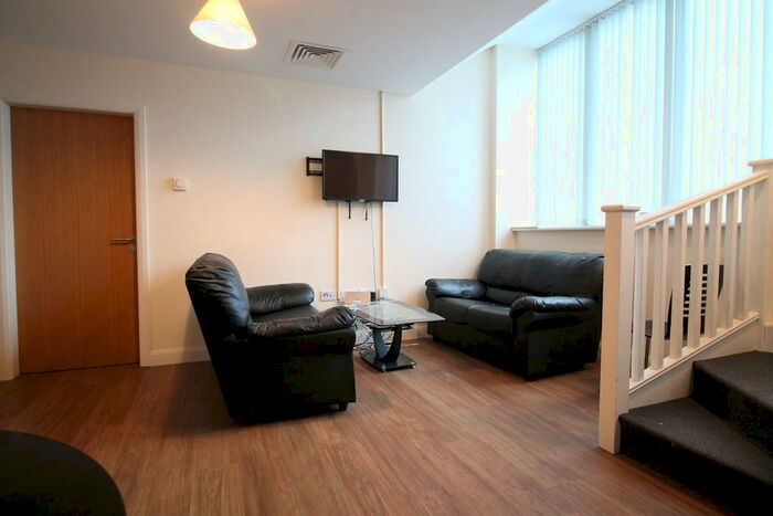 3 Bedroom Apartment To Rent In Bloomsbury Court, Beck Street, NG1