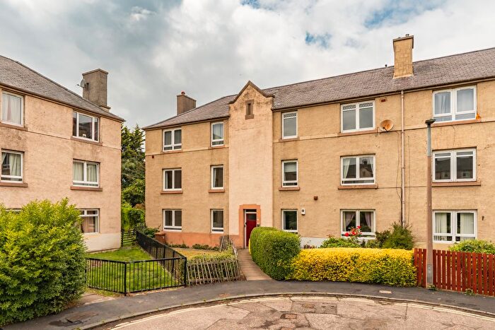 2 Bedroom Flat For Sale In / Hutchison Road, Edinburgh, EH14