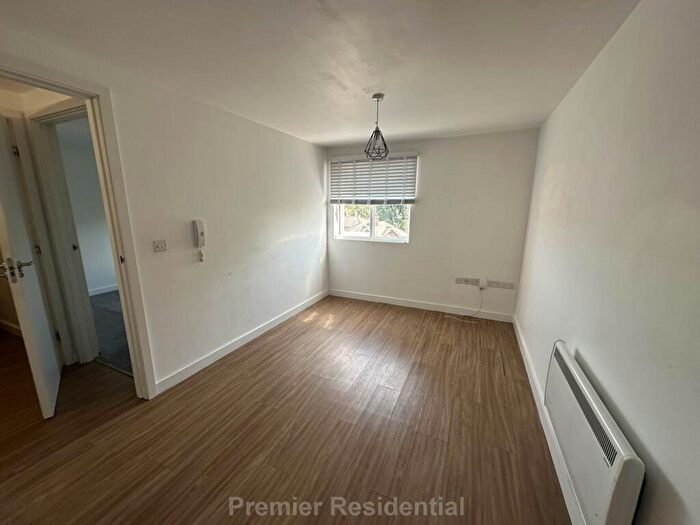 1 Bedroom Apartment To Rent In Pembroke Court, Swinton Hall Road, Swinton, M27