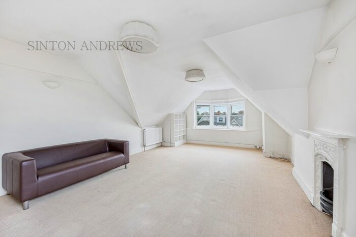 2 Bedroom Flat To Rent In Madeley Road, London, W5