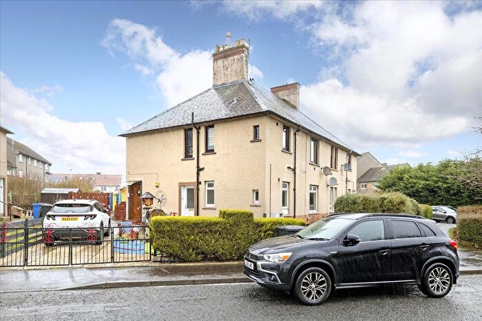 2 Bedroom Flat For Sale In Kennington Avenue, Loanhead, EH20
