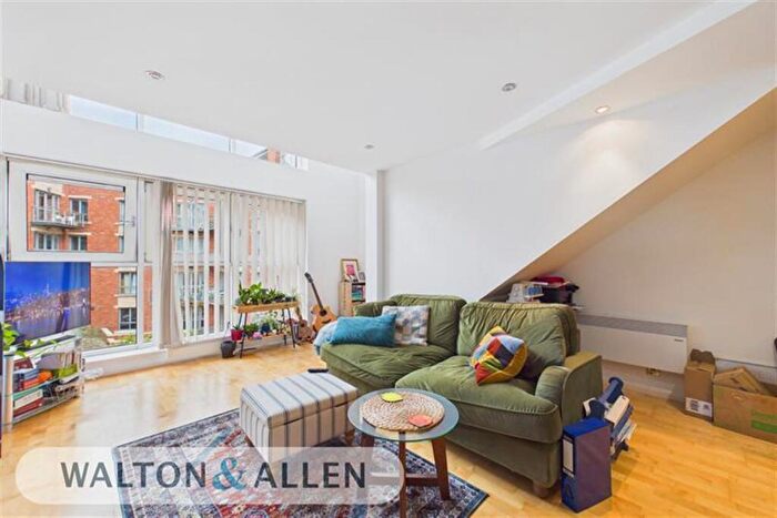 1 Bedroom Duplex For Sale In Number One Fletcher Gate, NG1