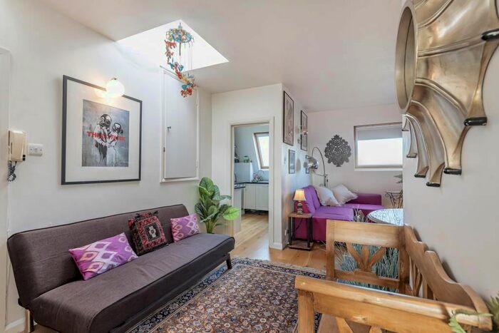 2 Bedroom Flat To Rent In St. Charles Square, North Kensington, W10